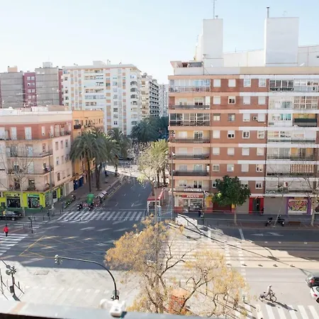 Luminoso Piso + Balcon En Appartement *